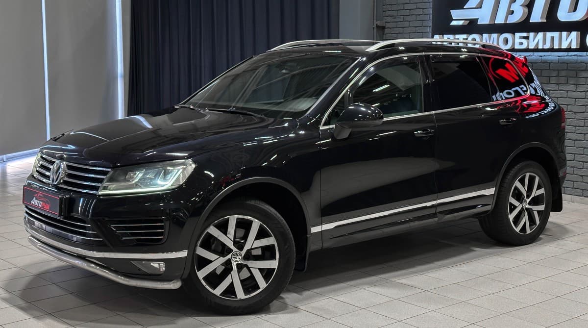 Volkswagen Touareg - 2